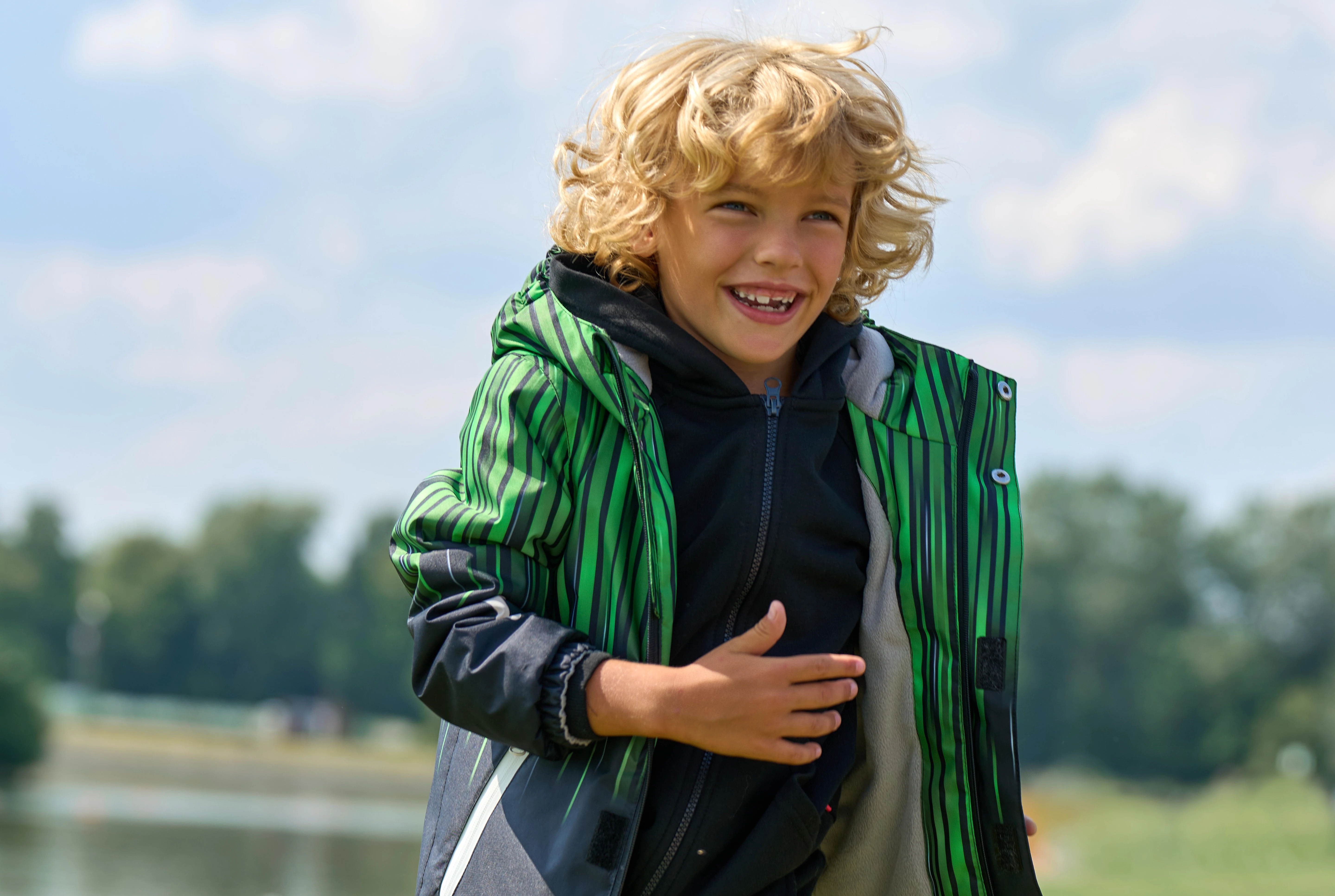 Бегущий мальчик.