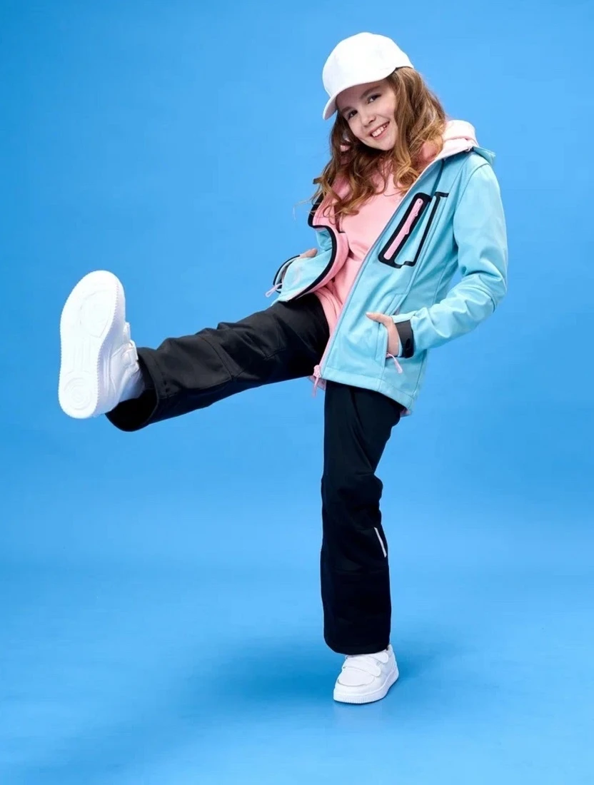 Куртка для девочки Наура.