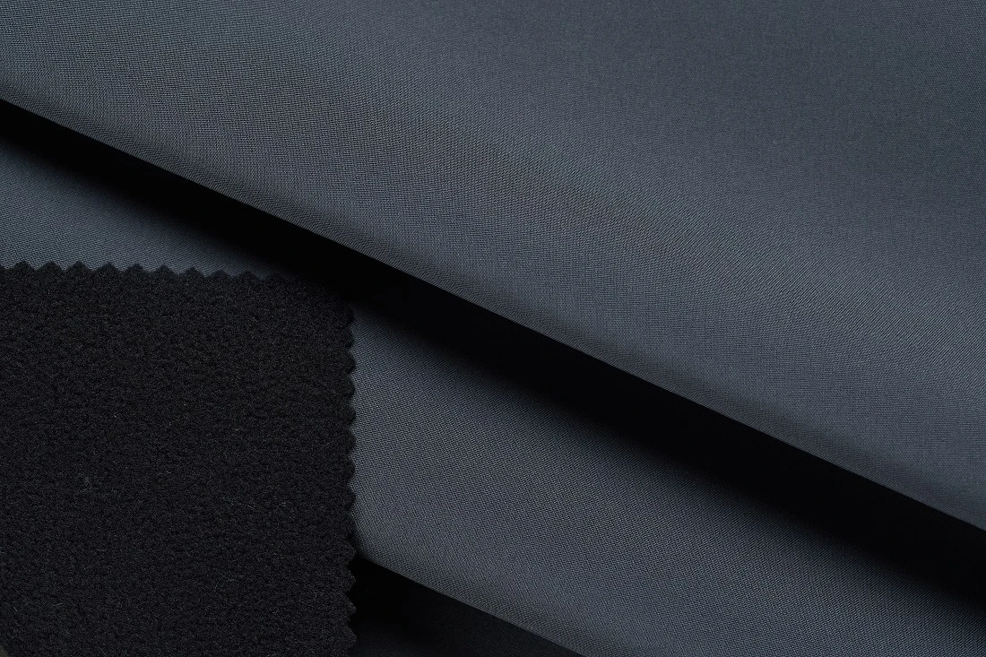 Ткань софтшелл.